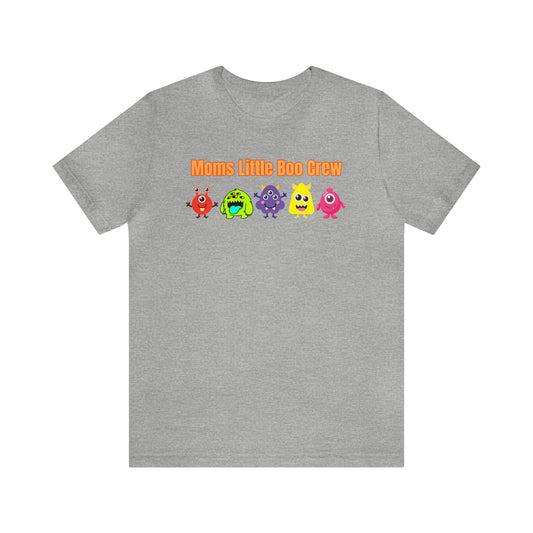 "Moms Little Boo Crew 5" T-shirt | Mom of 5 Halloween Shirt | Halloween Mom Shirt | Gift Ideas for Women Who Love Halloween | Trendy Halloween Apparel | Halloween Shirts With Sayings for Moms | Cute Halloween Shirt | Mama Halloween Shirt